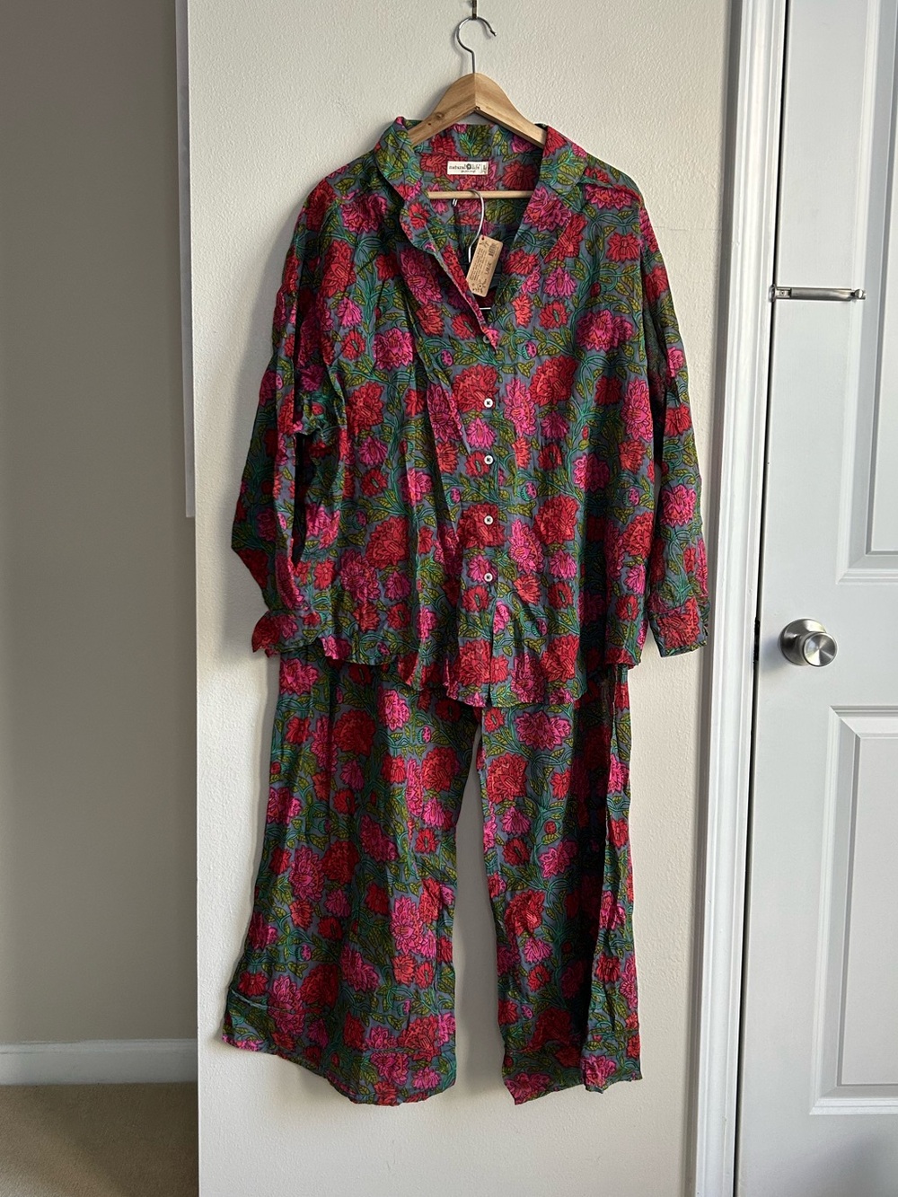 NWT NATURAL LIFE Floral Button-Front Dreamy Lightweight Cotton Pajama Set Size L - Picture 4 of 15